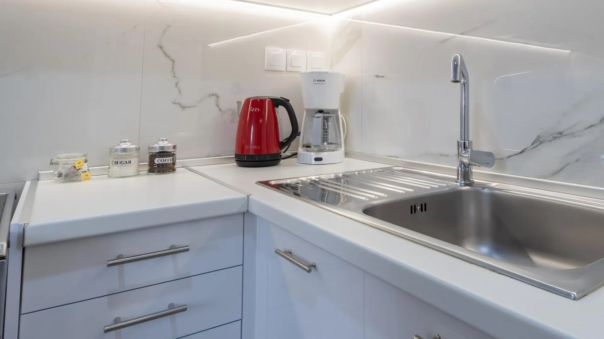 Apartment Ferienwohnung Helen'S Little Castle Free Private Parking Thessaloniki